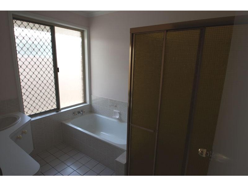9 Schirrmann Drive, Maroochydore QLD 4558