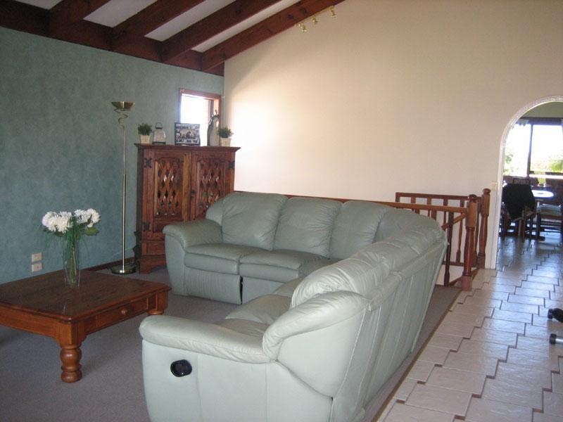 25 Tantula Road East, Alexandra Headland QLD 4572