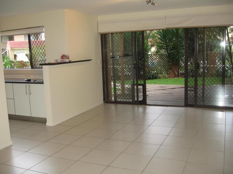 1/7 Yallanga Place, Mooloolaba QLD 4557