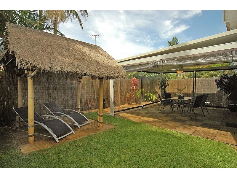 4/9 Carrothool Place, Mooloolaba QLD 4557