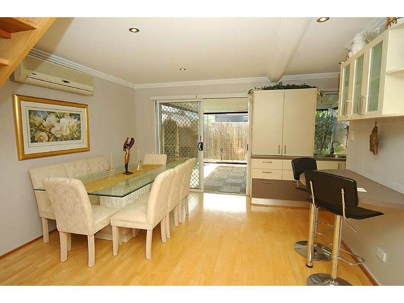 4/9 Carrothool Place, Mooloolaba QLD 4557