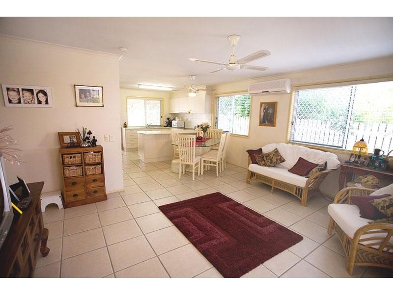 4/96 Amarina Avenue, Mooloolaba QLD 4557