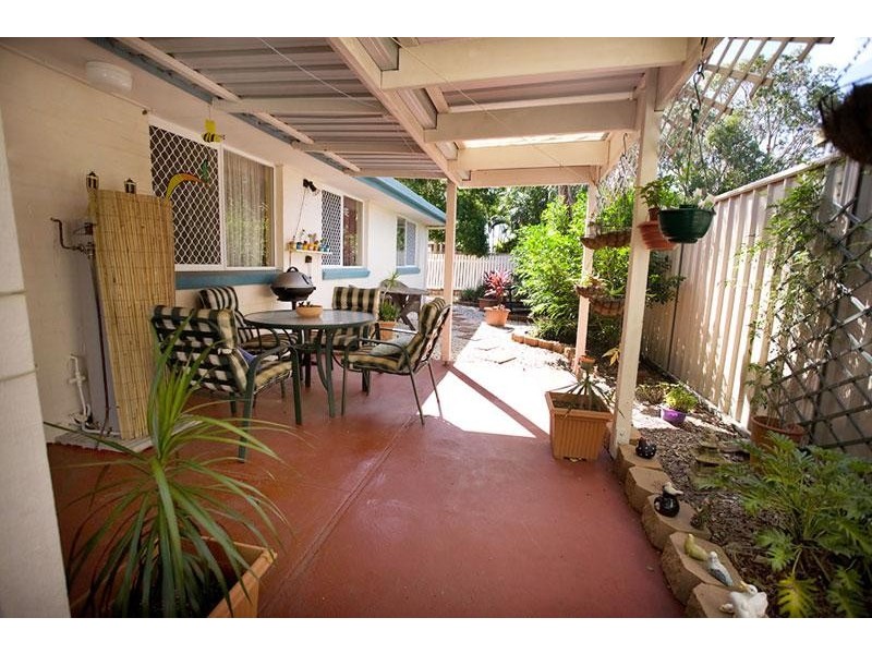 4/96 Amarina Avenue, Mooloolaba QLD 4557