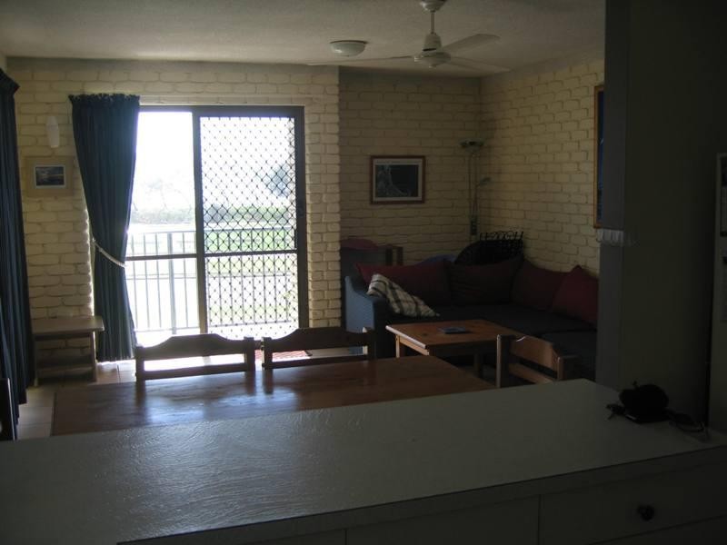 1/132 Alexandra Parade, Alexandra Headland QLD 4572