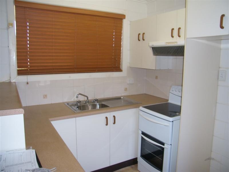 4/15 Poinciana Avenue, Mooloolaba QLD 4557