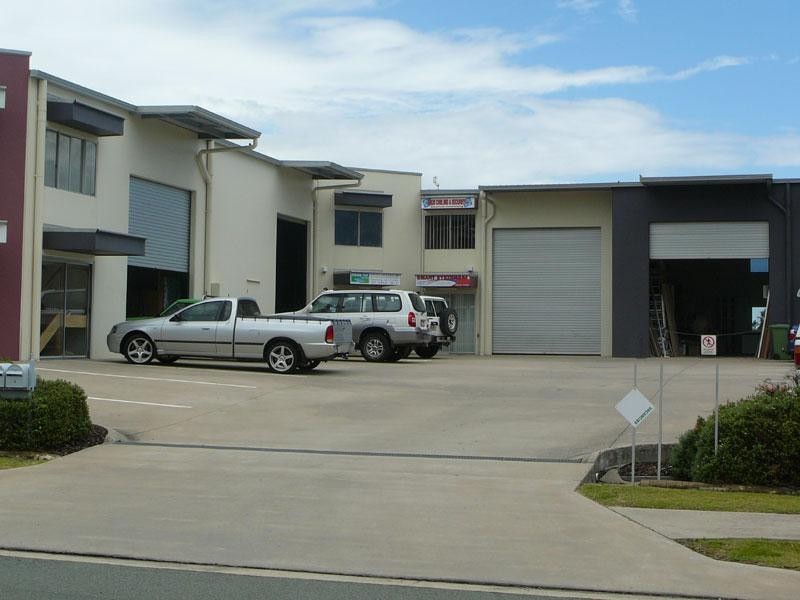 2/32 Technology Drive, Warana QLD 4575