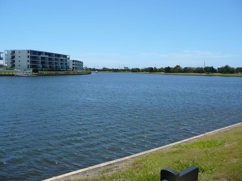2/32 Technology Drive, Warana QLD 4575