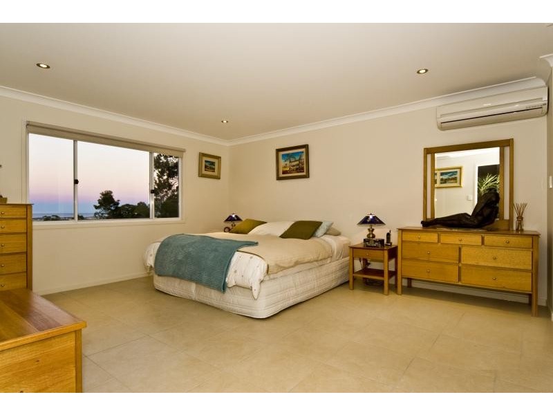 27 Dixon Road, Buderim QLD 4556
