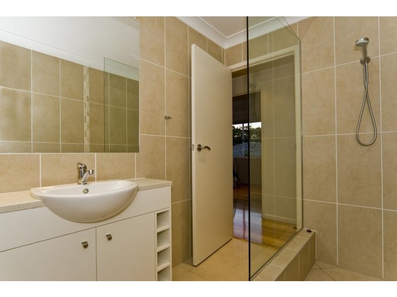 27 Dixon Road, Buderim QLD 4556