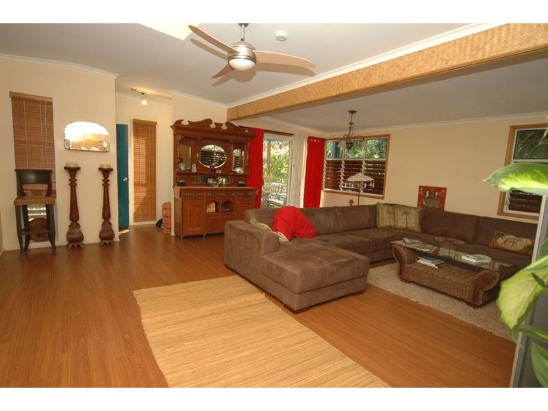 Alexandra Headland QLD 4572