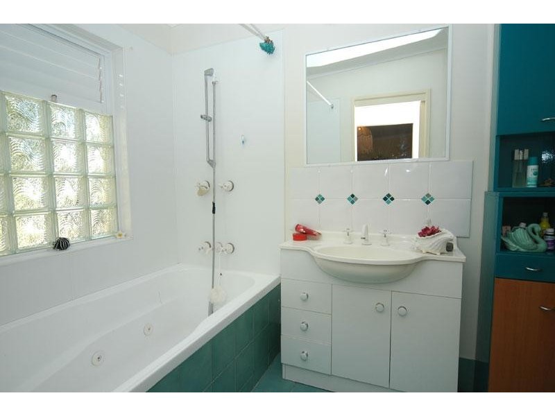 Alexandra Headland QLD 4572