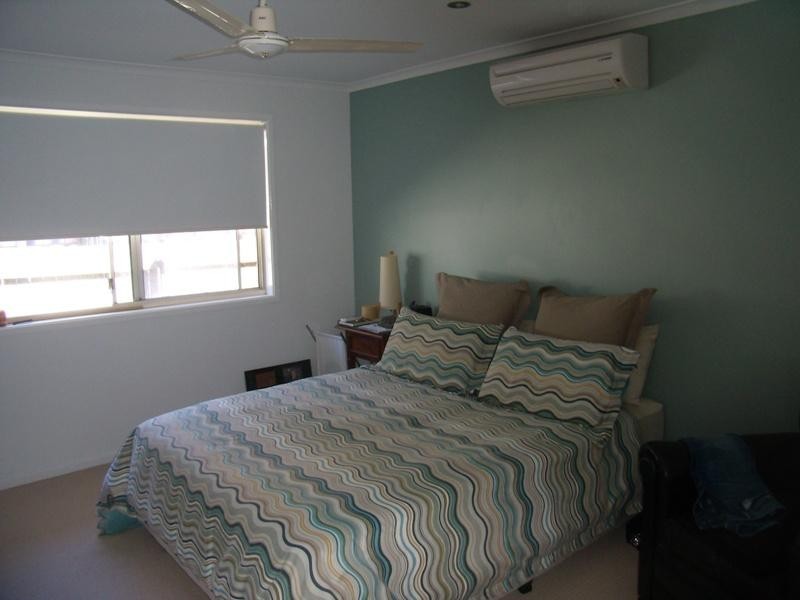 2/5 Camphor Court, Mooloolaba QLD 4557