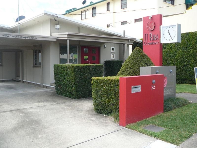 72 Duporth Avenue, Maroochydore QLD 4558