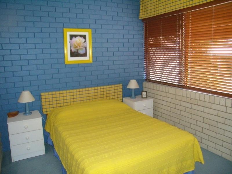 2/260 Alexandra Parade, Alexandra Headland QLD 4572