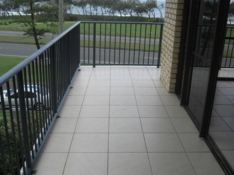 5/132 Alexandra Parade, Alexandra Headland QLD 4572
