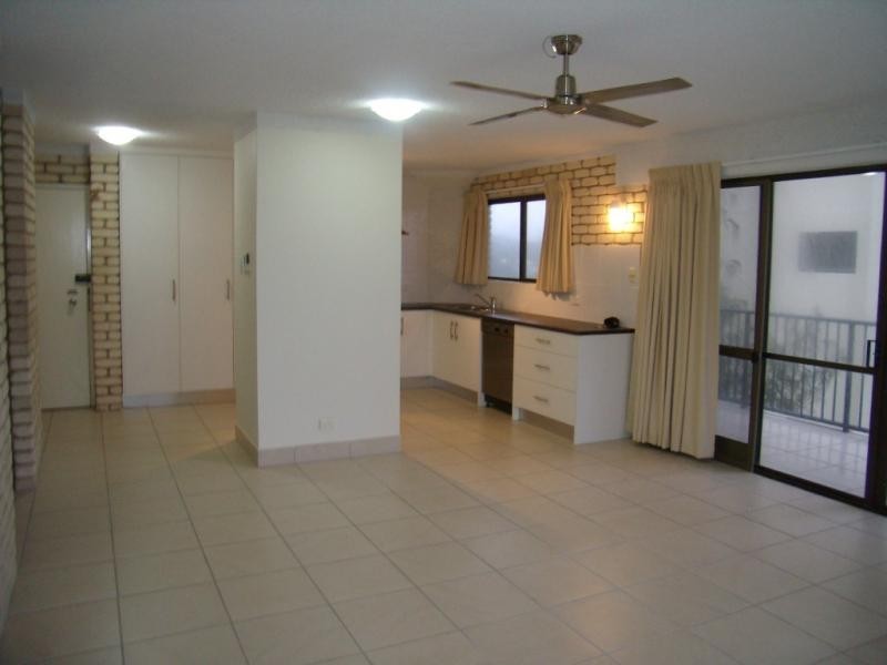 5/132 Alexandra Parade, Alexandra Headland QLD 4572