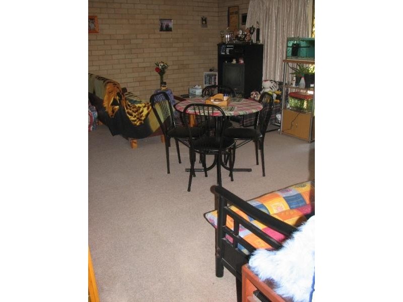 2/2 Bahlaka Street, Mooloolaba QLD 4557