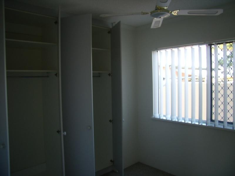 2/12 Memorial Avenue, Maroochydore QLD 4558