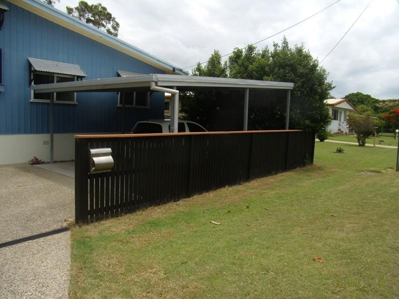 37 Broadwater Avenue, Maroochydore QLD 4558