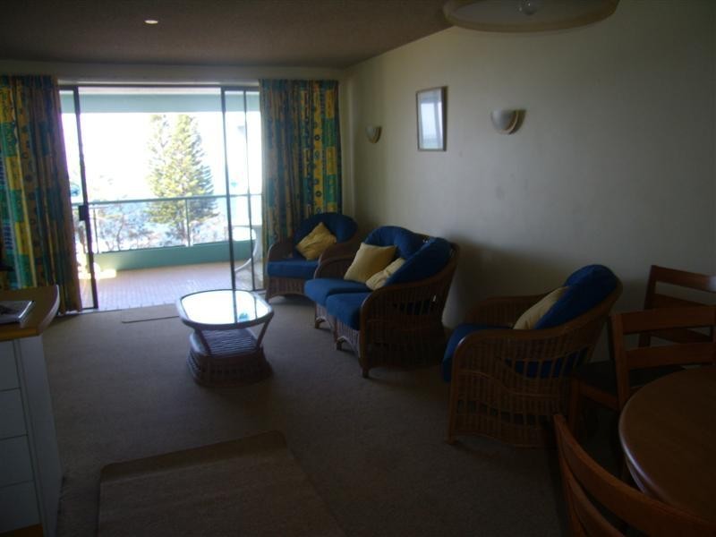 11/238 Alexandra Parade, Alexandra Headland QLD 4572