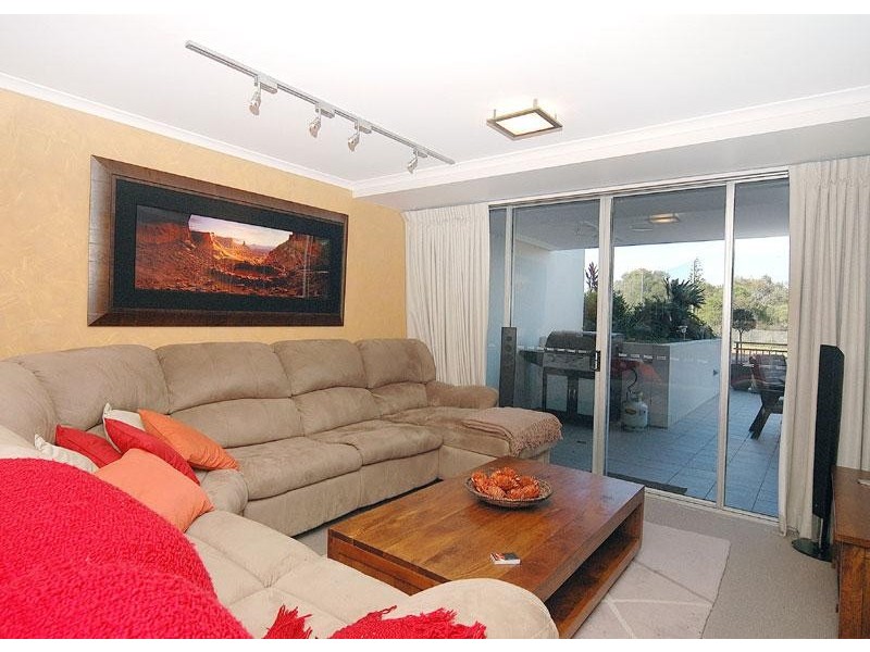 2103/1 Mungar Street, Maroochydore QLD 4558