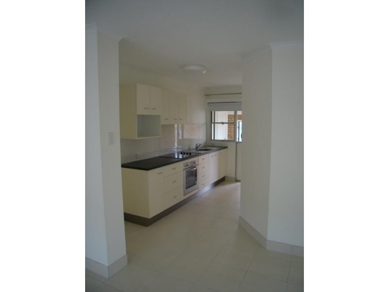 4/49 Edward Street, Alexandra Headland QLD 4572