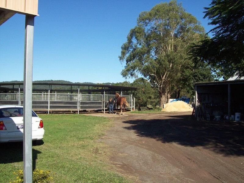 72 Sheahans Road, Yandina QLD 4561