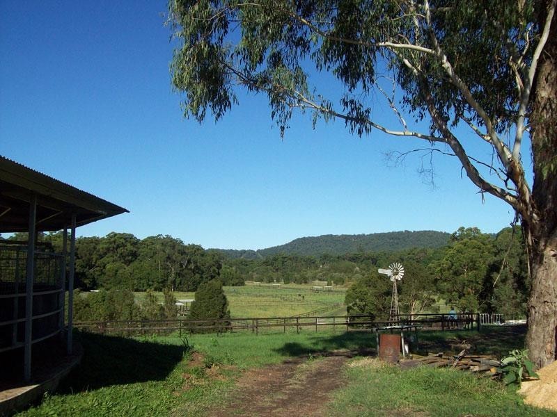 72 Sheahans Road, Yandina QLD 4561