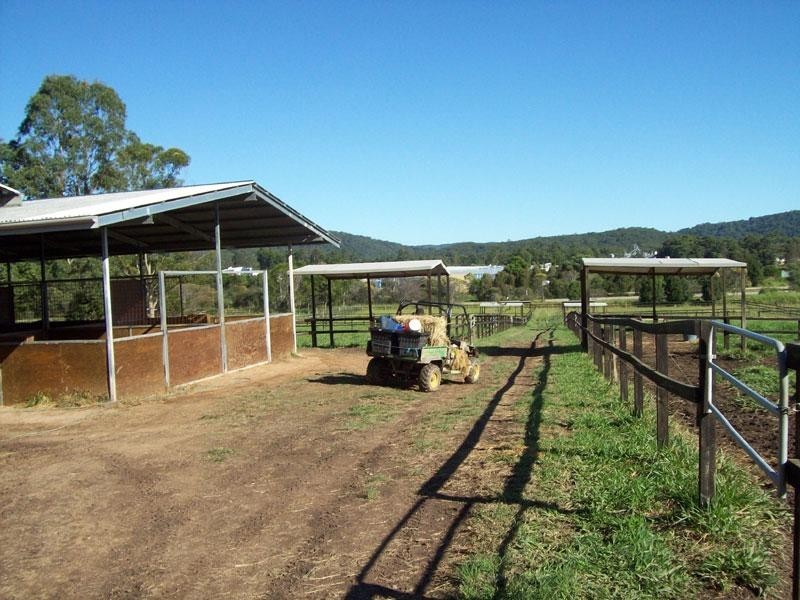 72 Sheahans Road, Yandina QLD 4561