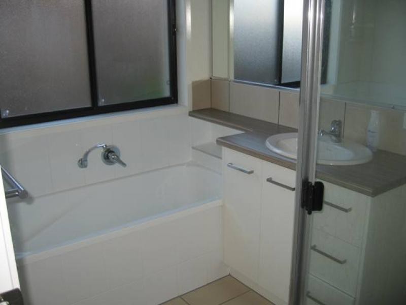 7 Condamine Street, Sippy Downs QLD 4556