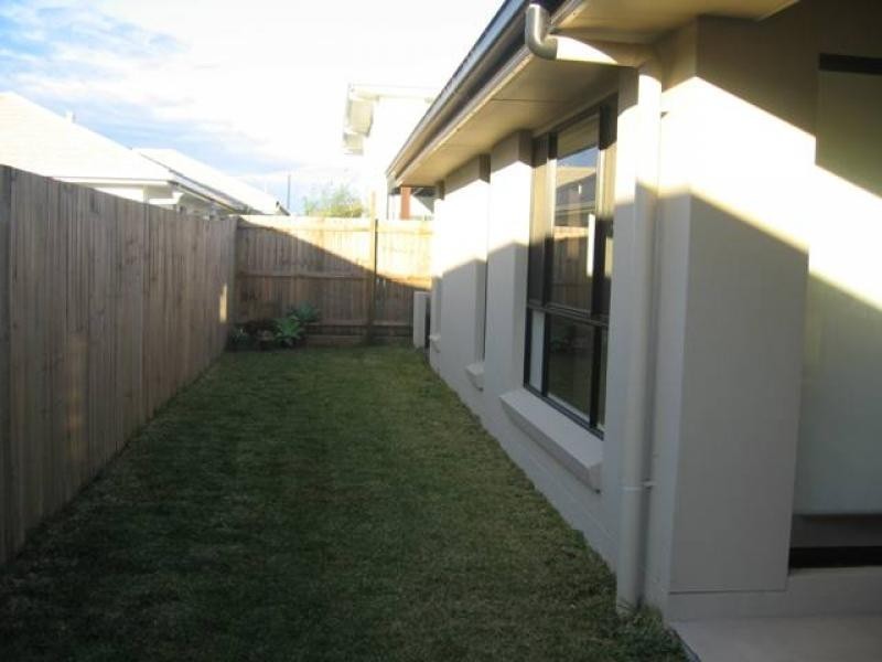 7 Condamine Street, Sippy Downs QLD 4556