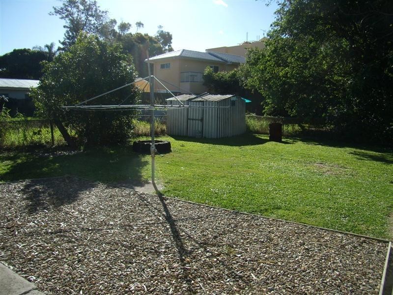 106 Broadwater Avenue, Maroochydore QLD 4558