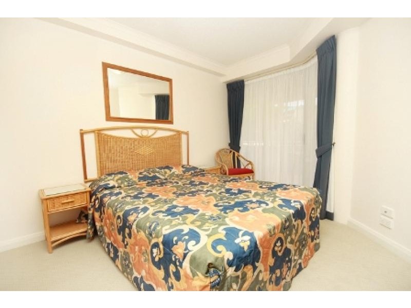 217/180 Alexandra Parade, Alexandra Headland QLD 4572