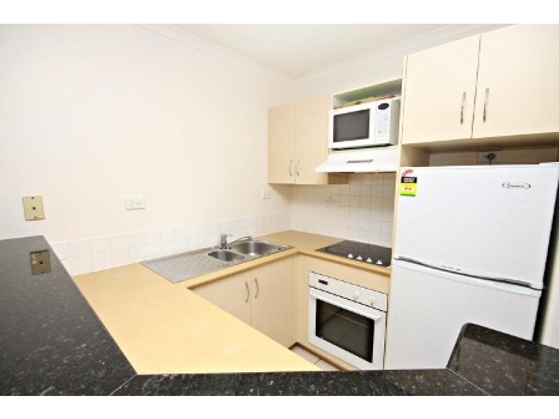 217/180 Alexandra Parade, Alexandra Headland QLD 4572