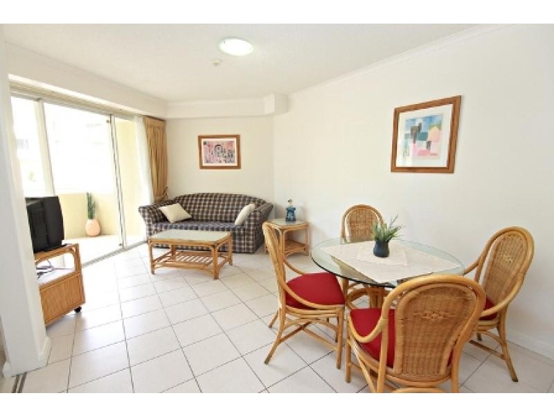 217/180 Alexandra Parade, Alexandra Headland QLD 4572