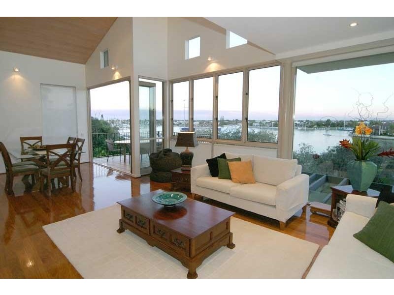 5&6/75 Parkyn Parade, Mooloolaba QLD 4557