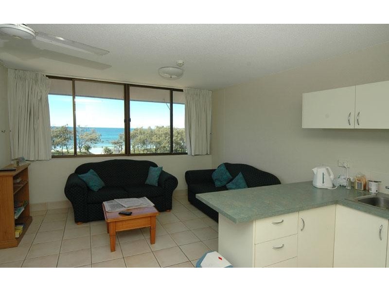 2 Maroubra Street, Maroochydore QLD 4558