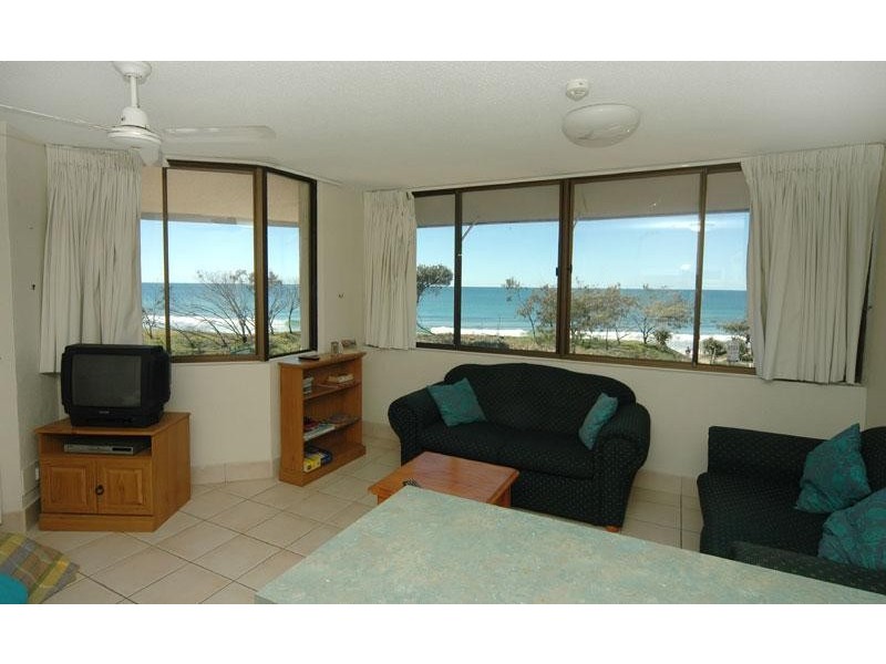 2 Maroubra Street, Maroochydore QLD 4558