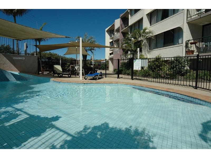 2 Maroubra Street, Maroochydore QLD 4558
