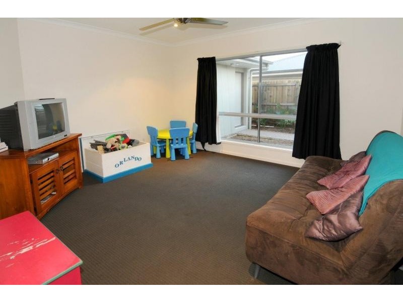 11 Frogmouth Cct, Mountain Creek QLD 4557