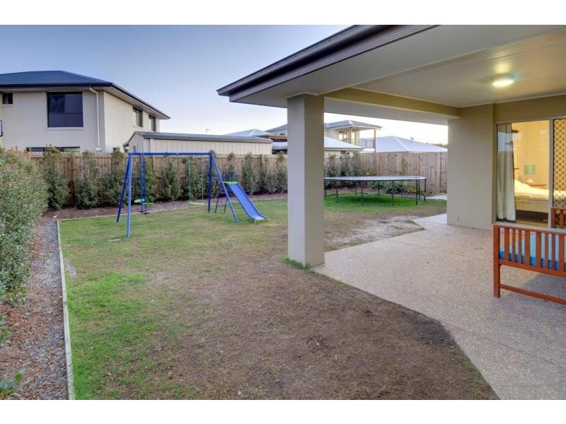 11 Frogmouth Cct, Mountain Creek QLD 4557