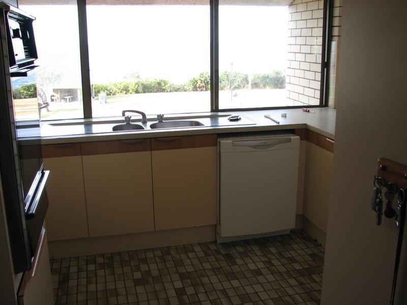 9/260 Alexandra Parade, Alexandra Headland QLD 4572