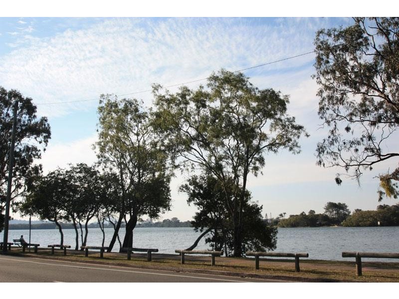 305 Bradman Avenue, Maroochydore QLD 4558
