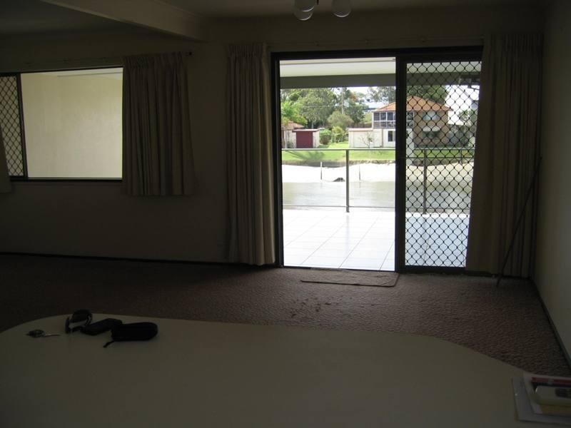 4/6 Akeringa Place, Mooloolaba QLD 4557