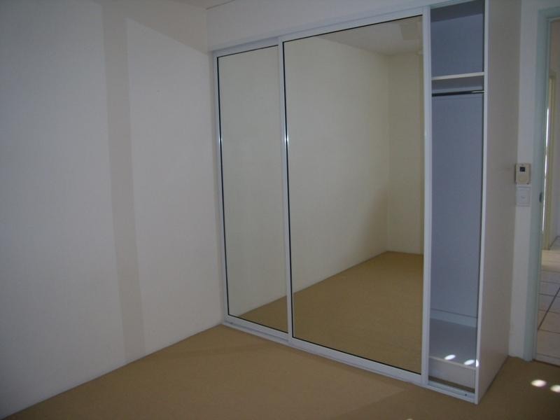 2/90 River Esplanade, Mooloolaba QLD 4557