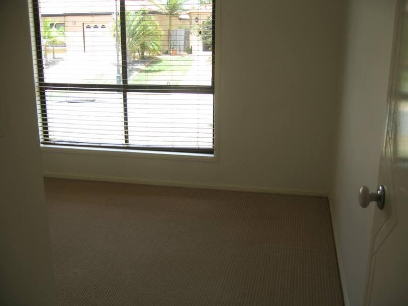 2 Tilapia Court, Mountain Creek QLD 4557