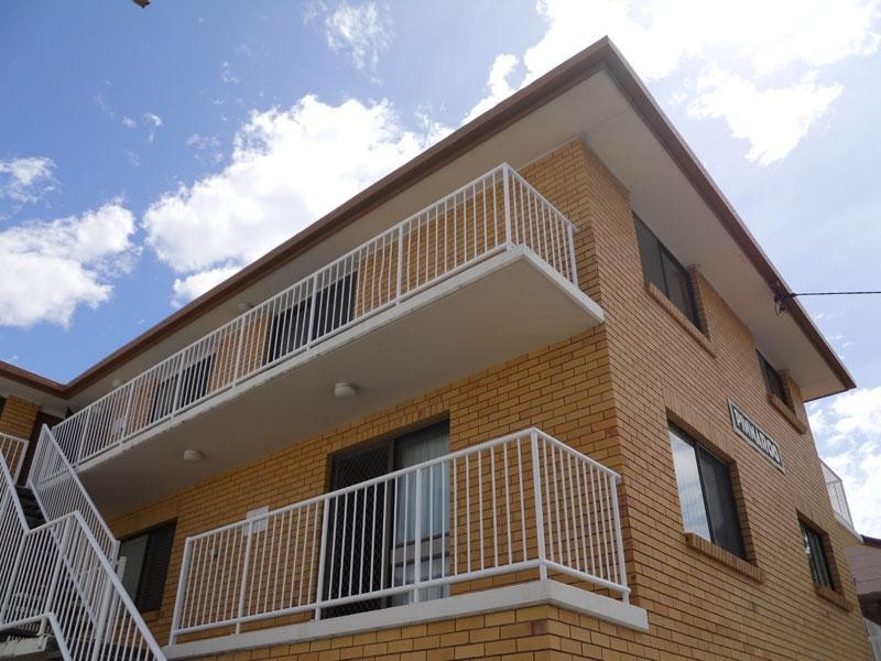 27 Walan Street, Mooloolaba QLD 4557