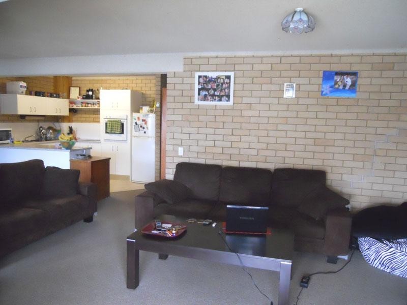 1/7 Quondong Street, Mooloolaba QLD 4557