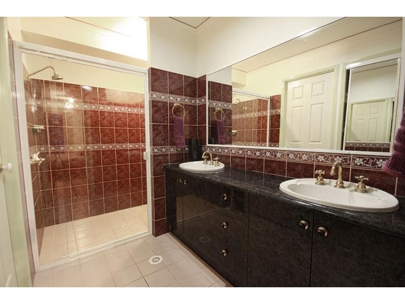 8 Gymea Court, Mountain Creek QLD 4557