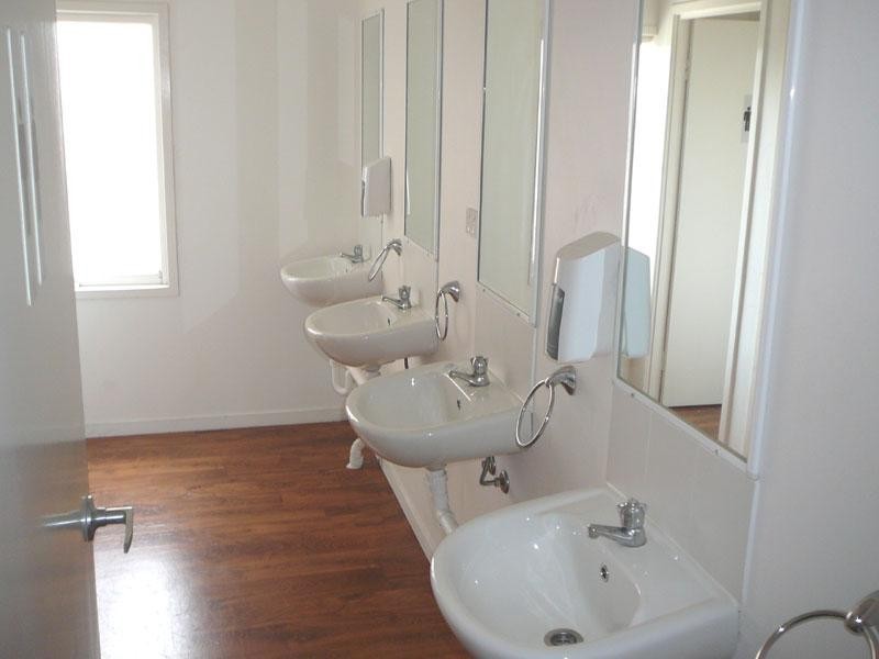 2/131 Currie Street, Nambour QLD 4560